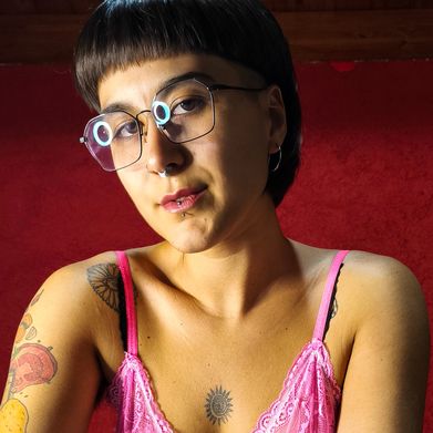 𝑵𝒂𝒕𝒖𝒓𝒂𝒍 𝑵𝒚𝒎𝒑𝒉 🦋 𝑽𝒊𝒐𝒍𝒆𝒕 Added Photo on 2025-05-18