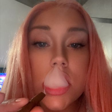 Meg (babyyxmeg) Profile Photo Added 2025-01-14