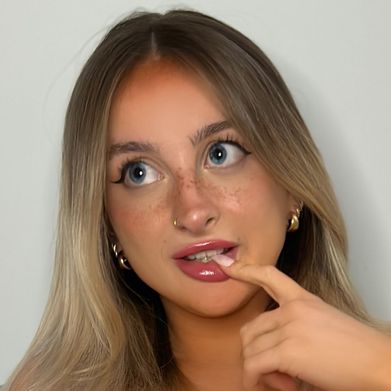 OnlyFans Model lily ♡ (lilywright) Profile Image