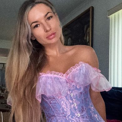 OnlyFans Model Maryna Moroz (maryna_moroz_ufc) Profile Image