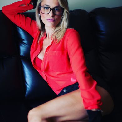 Lyn (alexizlyn23) Header Photo Added 2024-10-08