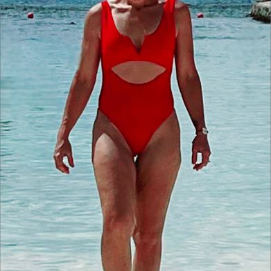 Allie (beachbabe40) Header Photo Added 2025-08-15