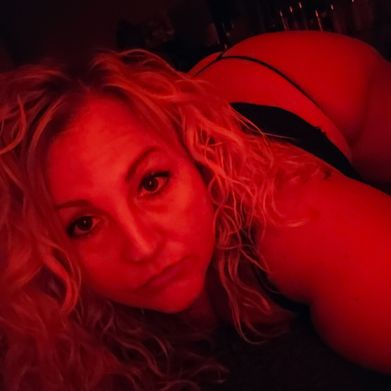 OnlyFans Model Bustyblondie86VIP (bustyblondie86vip) Profile Image