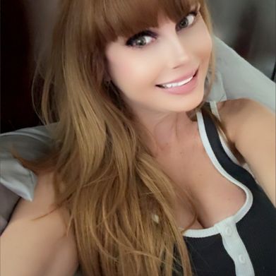 Cupcake Muffin Doll 🫦👩🏻‍🦰🌺🍒🩷🇺🇸 (cupcakemuffindoll) Profile Photo Added 2025-07-24