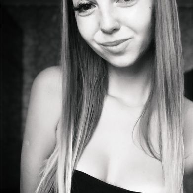 Malьvina💕🍒🍌💦 (alinazineeva) Profile Photo Added 2025-06-07