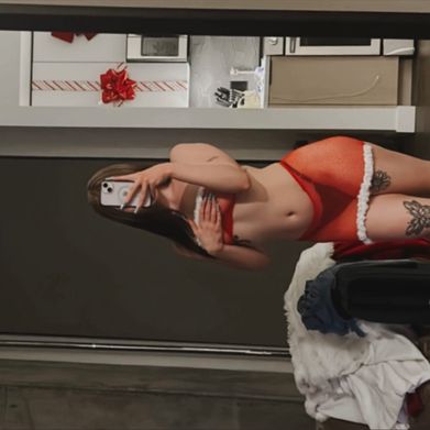 Gianna Rose 💫 Added Photo on 2024-12-12