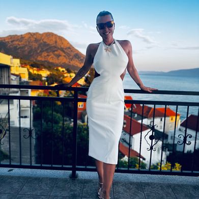 Mami Elena 💖 (mami_elena) Profile Photo Added 2025-07-10