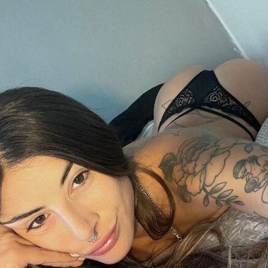 Ninka🌸 (ninkakvetinka) Header Photo Added 2025-10-09