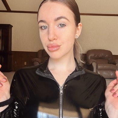 Queen Tee👑😏 (queen_tee_k) Profile Photo Added 2025-11-01