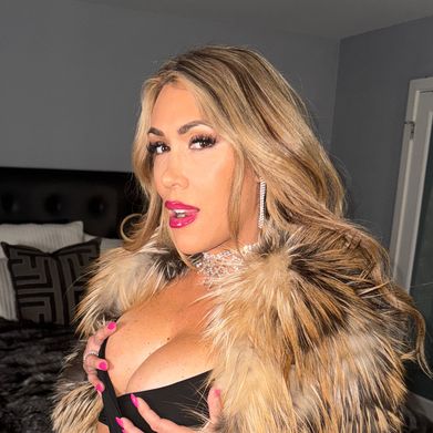 Halston Added Photo on 2025-05-06