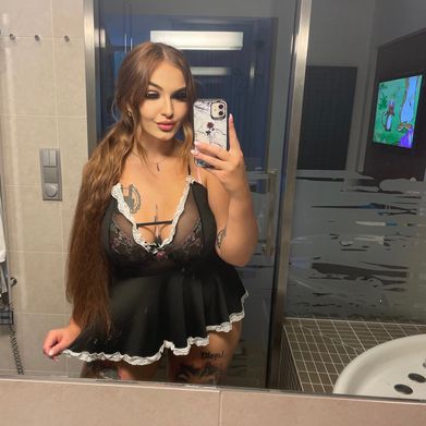 Mrs_Pocahontas (poca_hontasss) Profile Photo Added 2024-08-21