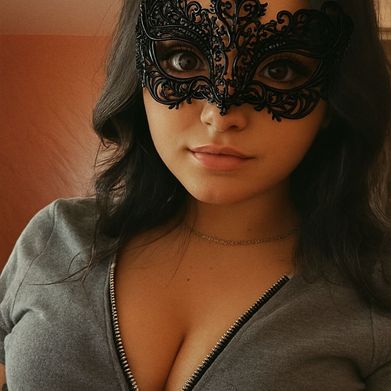 Ella 🎀 (roboella) Profile Photo Added 2025-04-07