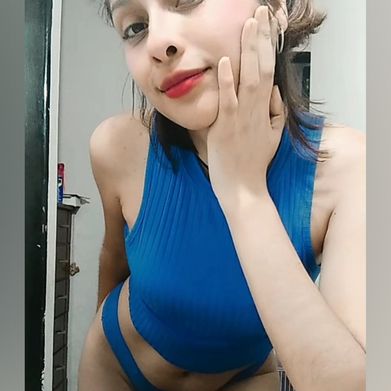 🎄Cloe🎄 (cloesparks) Profile Photo Added 2025-07-02