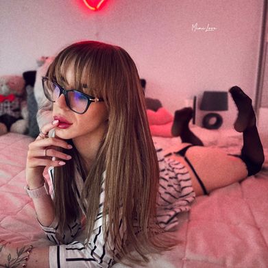 MimiLove (mimilove696) Header Photo Added 2025-09-17