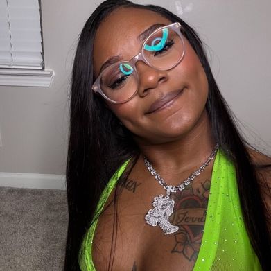 RIAH👅 (riahrosay) OnlyFans profile photo