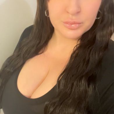 Brittny Renae (brittnyrenae_melons87) Profile Photo Added 2025-07-08