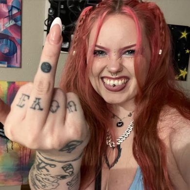 ArtsyHeartsyy (artsyheartsyy) OnlyFans profile photo