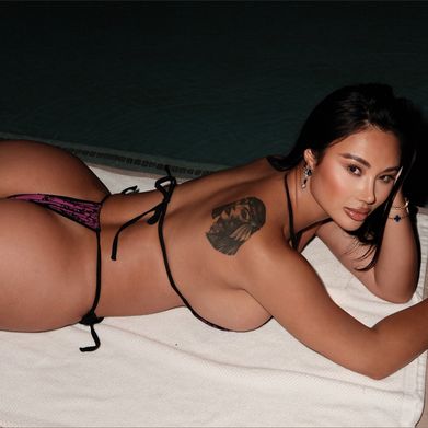 thedaisychen (daisyfitchen8888) Header Photo Added 2025-06-02