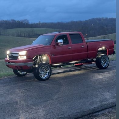 Duramax Baddie (duramax_baddie) Header Photo Added 2025-10-24