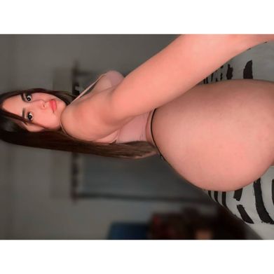 🌸Mica🌸 (miccamill) Header Photo Added 2024-09-14