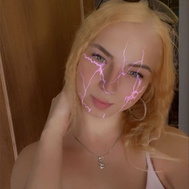 Ellenka ❤️ (ellenkacz) Profile Photo Added 2025-09-04