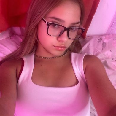 ★♡✦ Maddie  ★♡✦ Added Photo on 2025-03-28