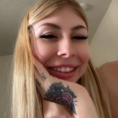 OnlyFans Model Lana Vee (lilbabylana) Profile Image