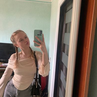 Amy 🌶 (amyhehe) Header Photo Added 2025-08-13