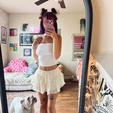 Lauren 🍓 (laureninminnesota) Profile Photo Added 2025-10-06