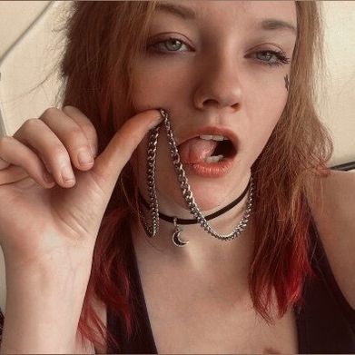 Lucy Gray (kinky_kittyxo) Profile Photo Added 2025-11-25