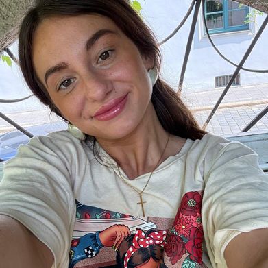 Lia Gruber (lia-gruber) Profile Photo Added 2025-08-27