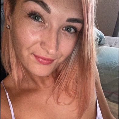 OnlyFans Model 💜Dina💜 (dina_rainy) Profile Image