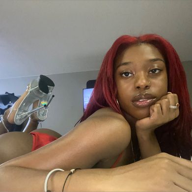 SunniRedd (bigsunni304) Header Photo Added 2025-08-30