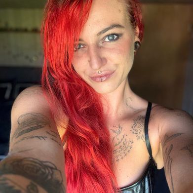 Elena 🍓 (elena.alln) Profile Photo Added 2025-07-31