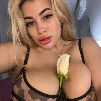 Secrets of Alpine Gold 🔞 (blondiiie_rose) Profile Photo Added 2025-02-14