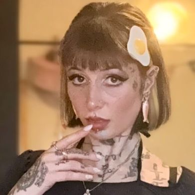 Fawn (fawnluvsyou) Profile Photo Added 2025-10-24