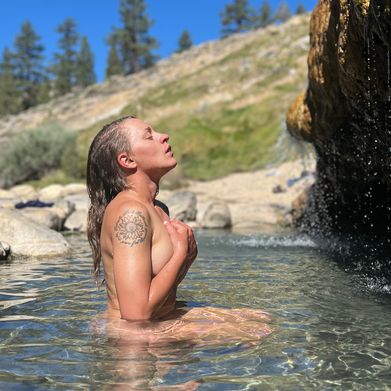 Luna Mae 🌙 (lunamae.alongtheway) Profile Photo Added 2024-09-14