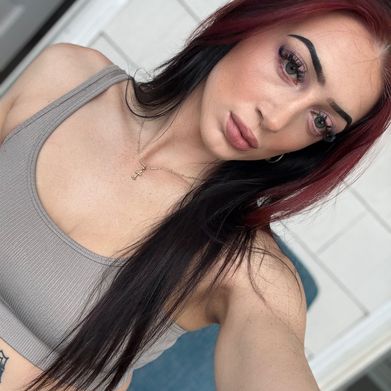 Material (materialaerial) OnlyFans Profile Image