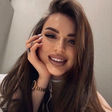 Luna 🌙 (2themoon) Profile Photo Added 2024-11-26