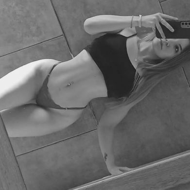 Valentina Ferri 🫢💋🔥 (valentinaferrii) Header Photo Added 2024-08-16