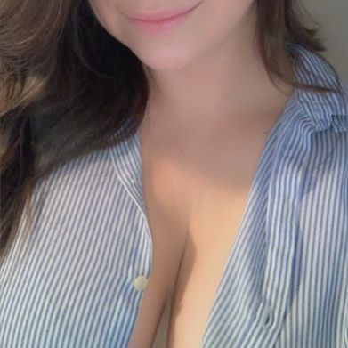 Lynsay Peterson (lynspeterson) Profile Photo Added 2024-12-17