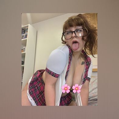 Abby🌸 Added Photo on 2025-04-12