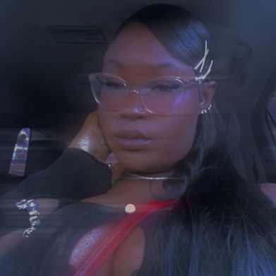 Duchess 🖤 (honeyduchess) Profile Photo Added 2025-07-30