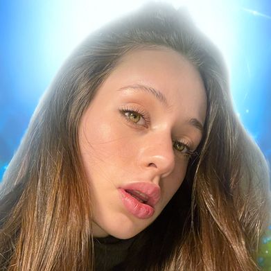 Amálka..💖 (amalka_v) Profile Photo Added 2025-02-19