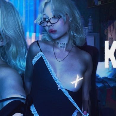 Ksenia 🧸 UKR / CZ (ksenia.holcicka) Header Photo Added 2025-12-12