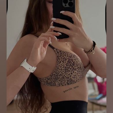 AlexaBloom🍒 (privatealexa) Profile Photo Added 2025-10-07