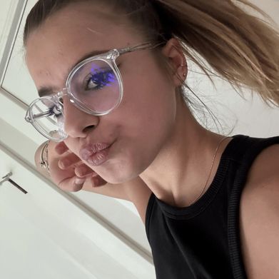 Larissa (itslarissaa) Profile Photo Added 2024-07-10