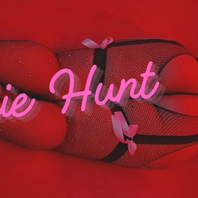 𝑺𝒐𝒑𝒉𝒊𝒆 𝑯𝒖𝒏𝒕 (curvyhunt) Header Photo Added 2025-09-17