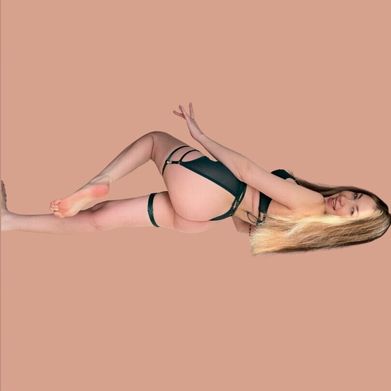 Helen🌸 (only_helenvibe) Header Photo Added 2025-12-01