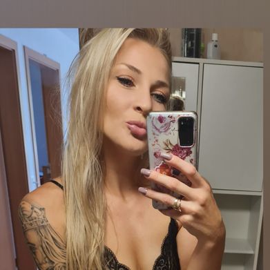 Kate&amp;Matias (katematias) Profile Photo Added 2024-10-15